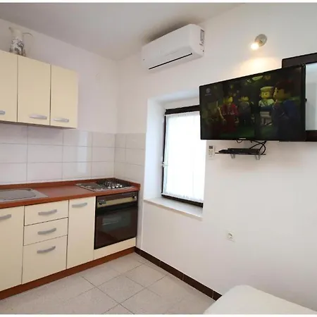 Guest house Karmela 3*