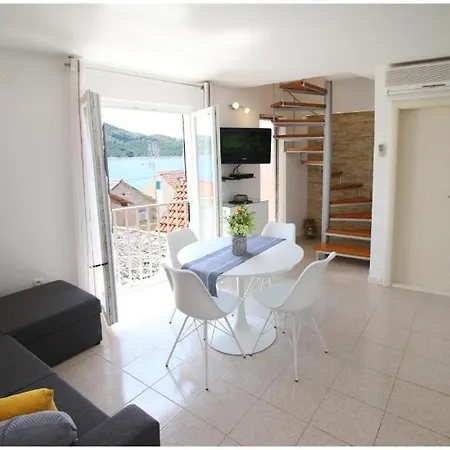 Guest house Karmela