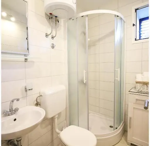 Karmela Pensión Primošten